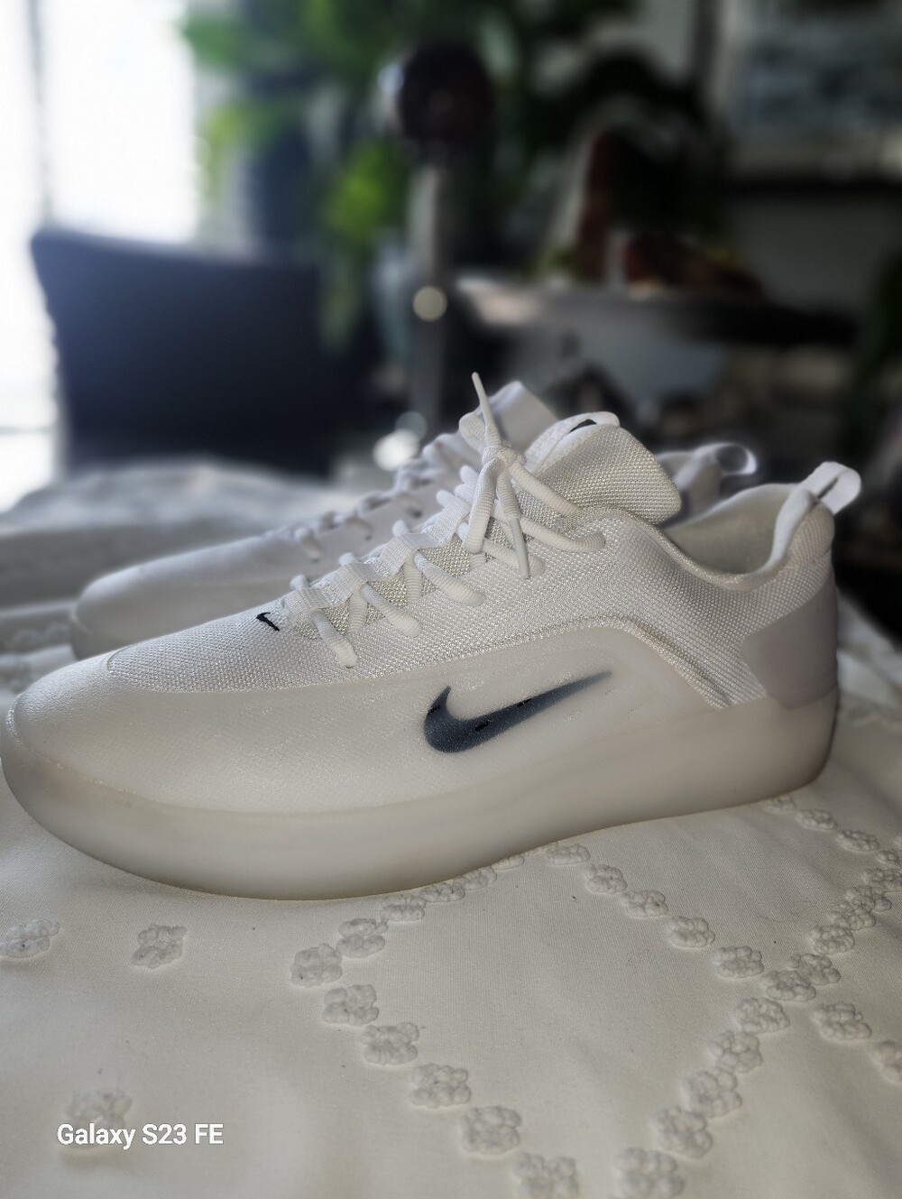 Nike SB Zoom Nyjah White White Black Black Size M 10.5 W12